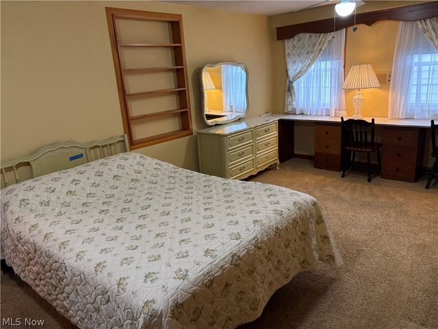 1442 Youll Street, Niles, OH 44446