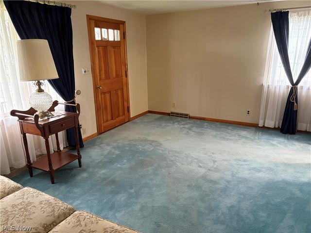 1442 Youll Street, Niles, OH 44446