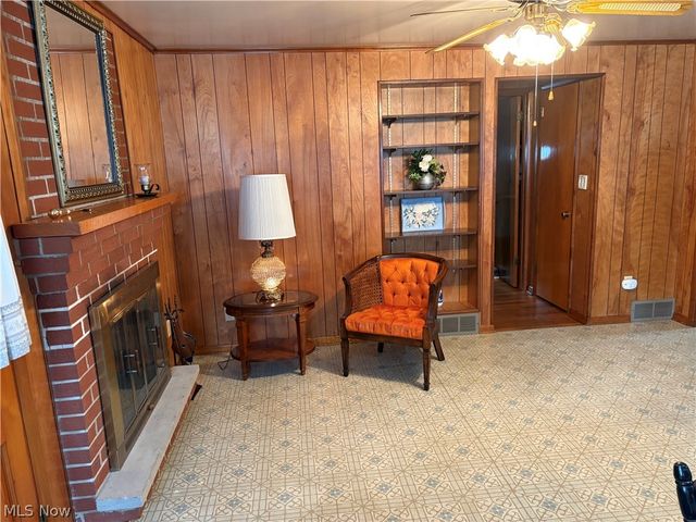 1442 Youll Street, Niles, OH 44446