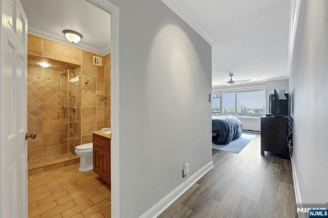 6 Horizon Road 2209, Fort Lee, NJ 07024