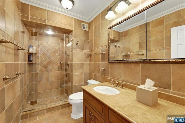 6 Horizon Road 2209, Fort Lee, NJ 07024