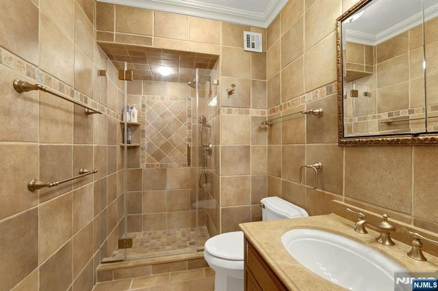 6 Horizon Road 2209, Fort Lee, NJ 07024