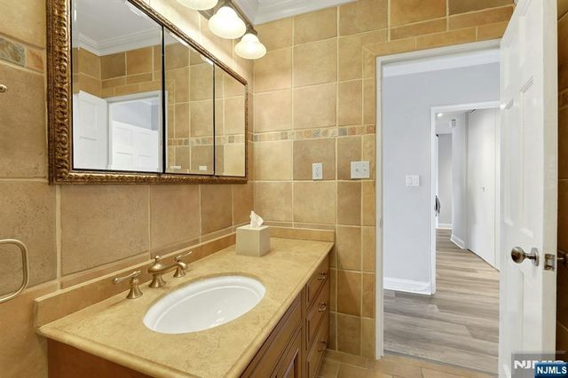 6 Horizon Road 2209, Fort Lee, NJ 07024