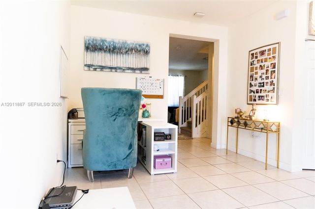 10599 W 33rd Ct, Hialeah, FL 33018