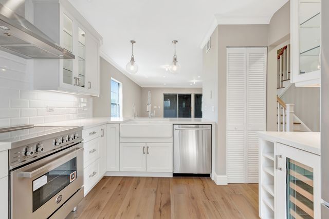 18440 SE Wood Haven Lane A, Jupiter, FL 33469