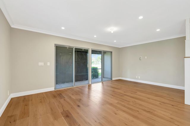 18440 SE Wood Haven Lane A, Jupiter, FL 33469