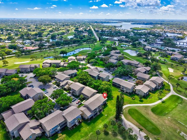 18440 SE Wood Haven Lane A, Jupiter, FL 33469