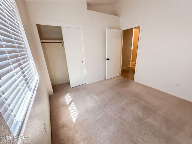 7718 S Titanite Lane, Tucson, AZ 85747