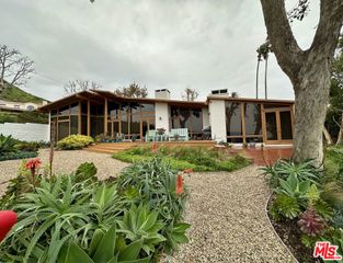3909 Sierks Way, Malibu, CA 90265