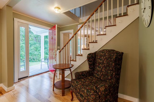 6265 VT Route 7A, Sunderland, VT 05250