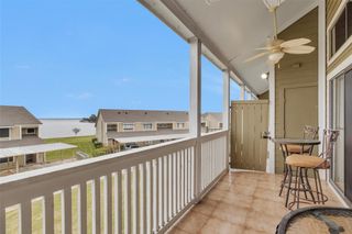 158 April Point Drive S 158, Conroe, TX 77356