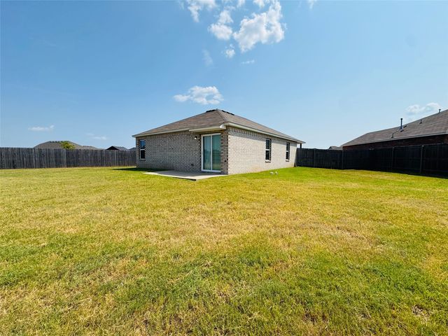 8721 E 161st Place S, Bixby, OK 74008