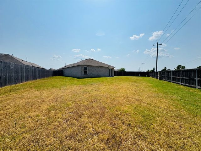 8721 E 161st Place S, Bixby, OK 74008