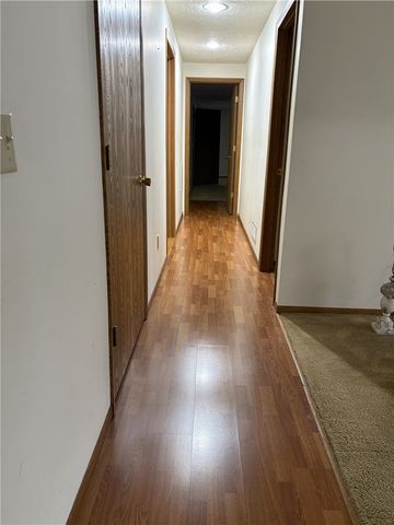 105 Woodstone Lane 71, New Kensington, PA 15068