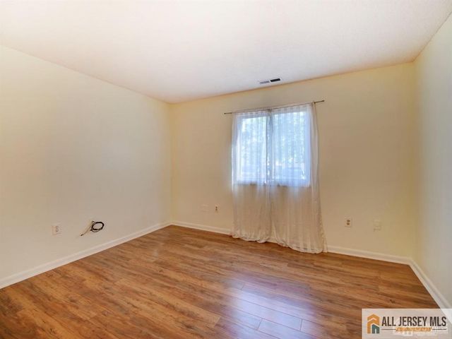1513 Ravens Crest Drive, Plainsboro, NJ 08536