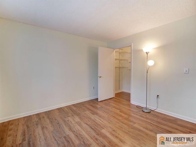 1513 Ravens Crest Drive, Plainsboro, NJ 08536