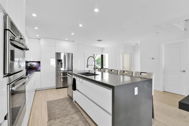 1035 Boca Cove Lane, Highland Beach, FL 33487
