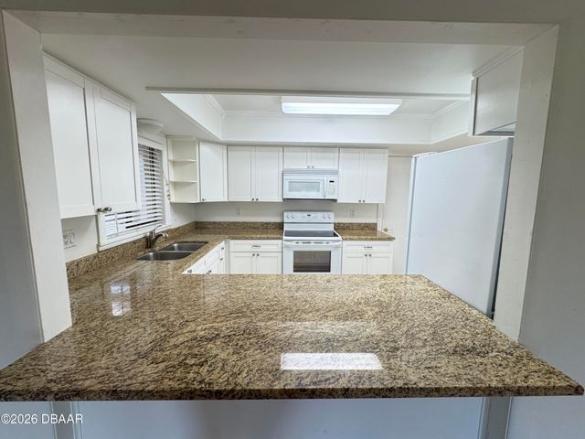 1916 Seclusion Drive, Port Orange, FL 32128