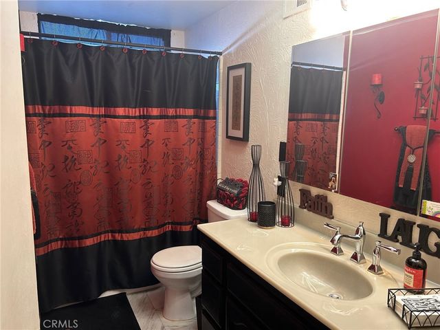 915 Carlson, Brea, CA 92821