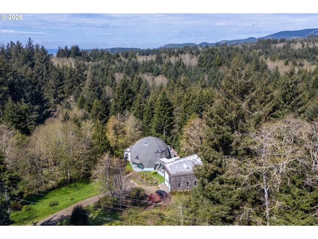2500 WHISKEY CREEK Rd, Tillamook, OR 97141