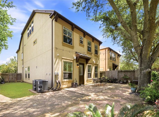 2805 Shadow Woods Court, Houston, TX 77043