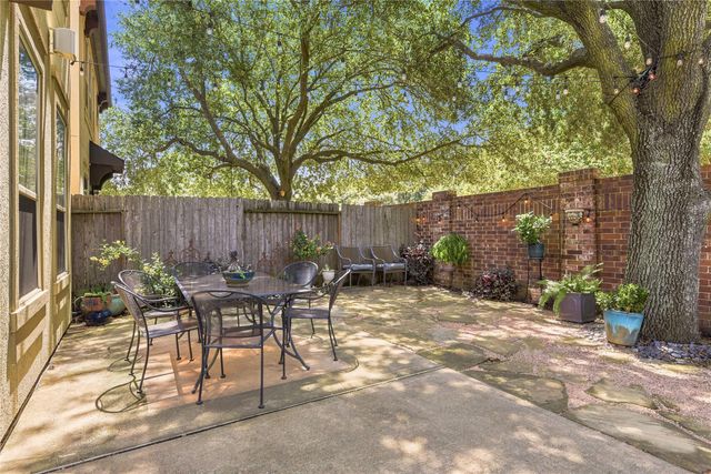 2805 Shadow Woods Court, Houston, TX 77043