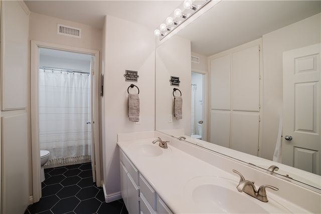 44049 Terraza Court, Temecula, CA 92592