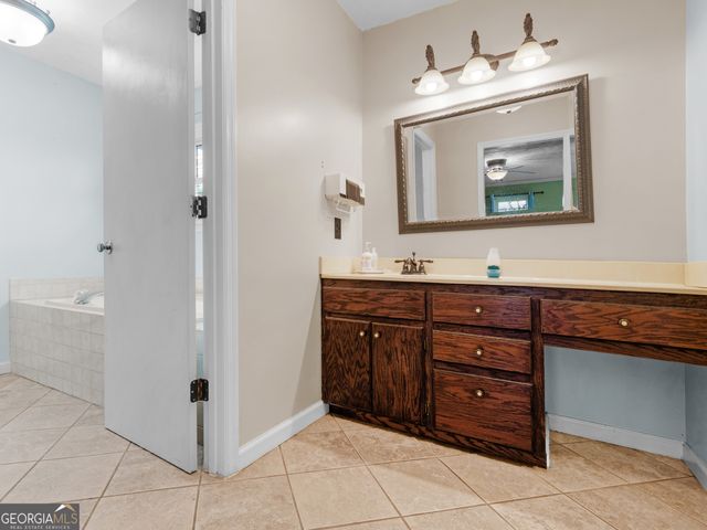 356 John Lovelace Road, Lagrange, GA 30241