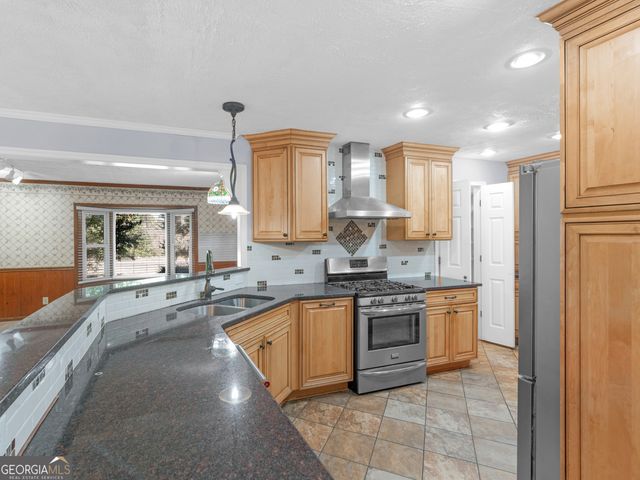 356 John Lovelace Road, Lagrange, GA 30241