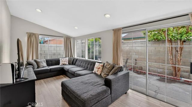 1624 La Paloma, Placentia, CA 92870