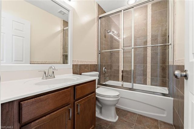 9677 Roundstone CIR, Fort Myers, FL 33967