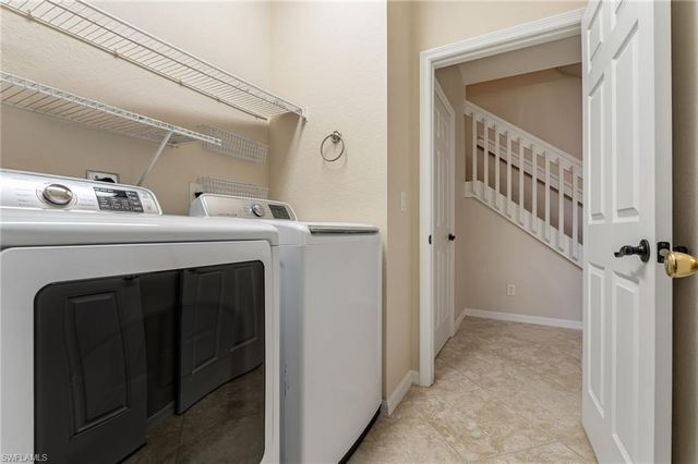 9677 Roundstone CIR, Fort Myers, FL 33967