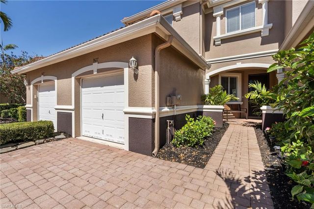 9677 Roundstone CIR, Fort Myers, FL 33967