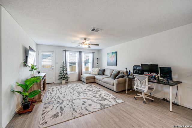 5119 Hornbeck Hts, Converse, TX 78109