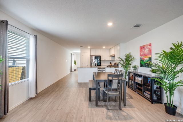 5119 Hornbeck Hts, Converse, TX 78109