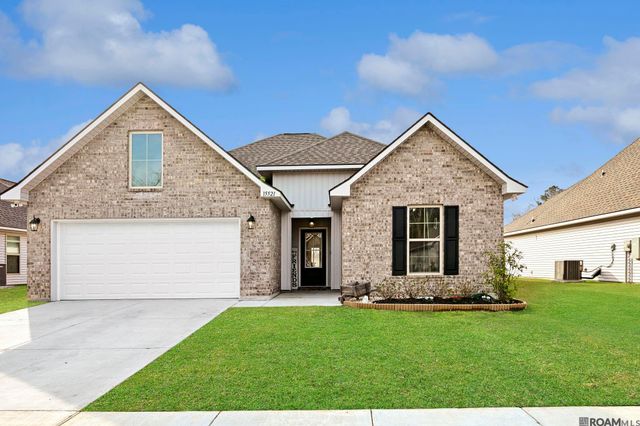 15521 Ralph Christy Dr, Prairieville, LA 70769