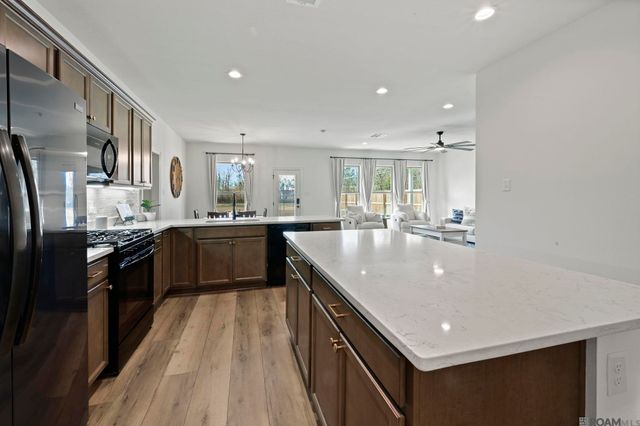 15521 Ralph Christy Dr, Prairieville, LA 70769