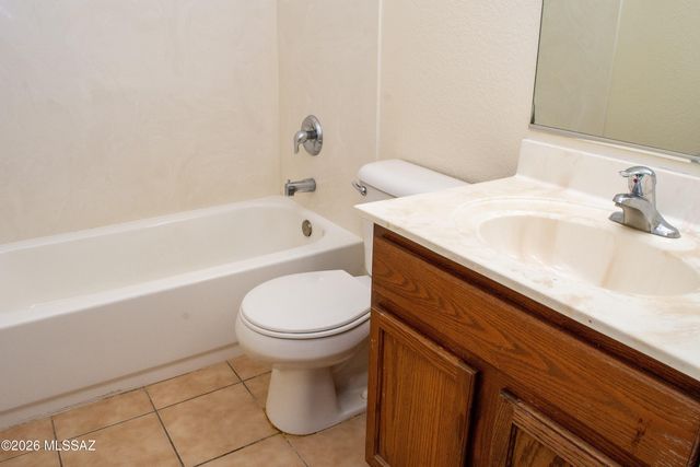 5970 S Avenida Caneca, Tucson, AZ 85706