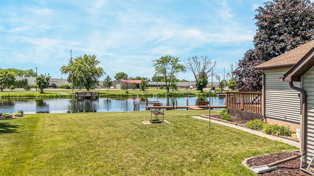 358 S 5TH STREET, Winneconne, WI 54986