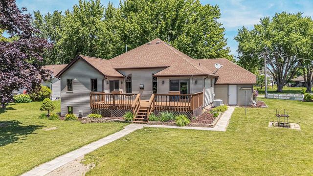 358 S 5TH STREET, Winneconne, WI 54986