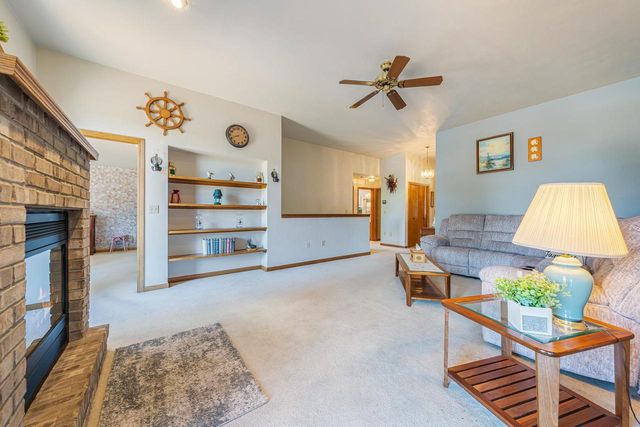 358 S 5TH STREET, Winneconne, WI 54986