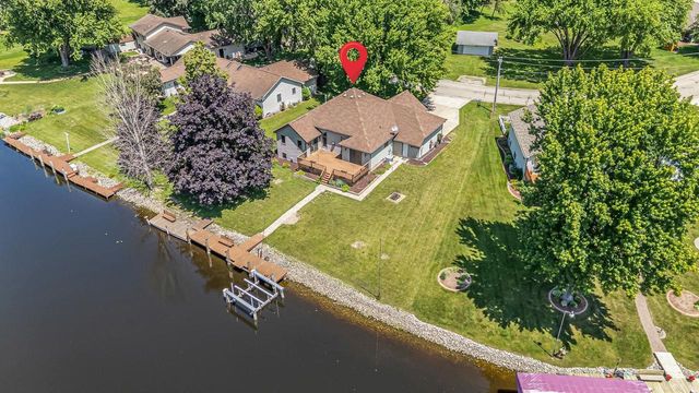 358 S 5TH STREET, Winneconne, WI 54986