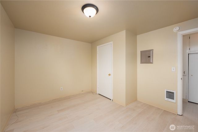 7902 27th Street W, University Place, WA 98466