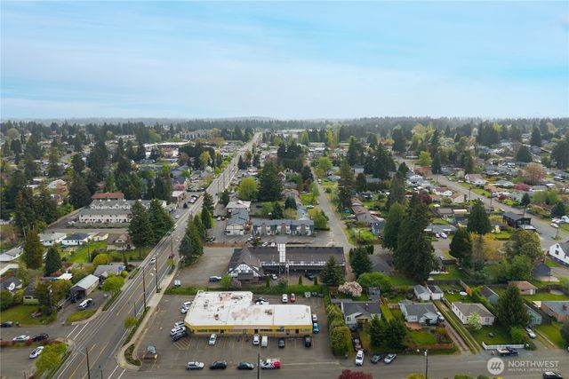 7902 27th Street W, University Place, WA 98466