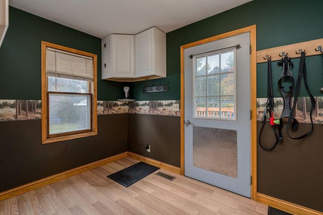 106 4th Street SW, Montgomery, MN 56069