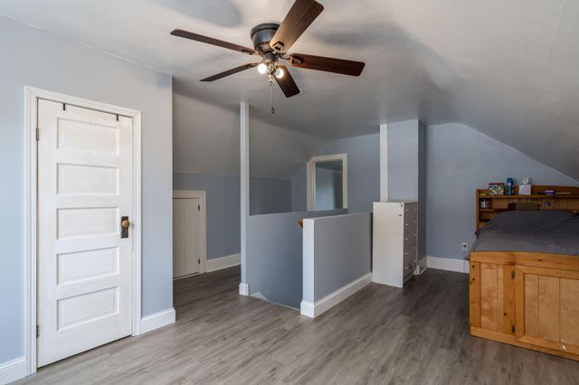 106 4th Street SW, Montgomery, MN 56069