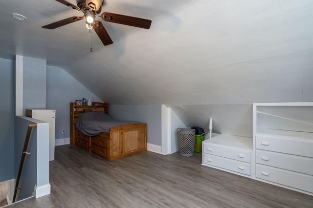 106 4th Street SW, Montgomery, MN 56069