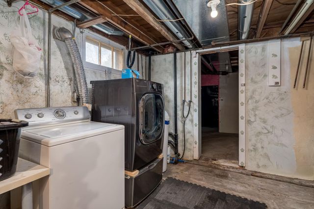 106 4th Street SW, Montgomery, MN 56069