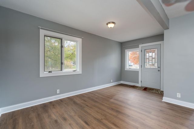 106 4th Street SW, Montgomery, MN 56069