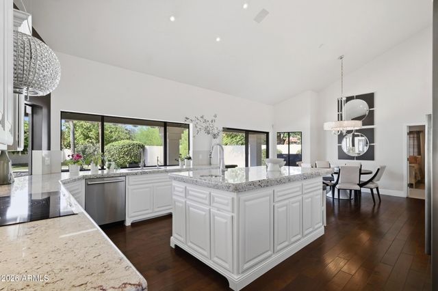 9801 E CARON Street, Scottsdale, AZ 85258